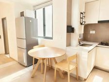 已搬空,随时可看,2号线o距离,总价()低全明两房,停车方便