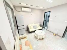 新上好房一梯两户!大一房一厅!近地铁200M!97年房龄