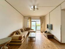 价啦带扒中 轻轨 钟金童路站 汽博核心位置 三房