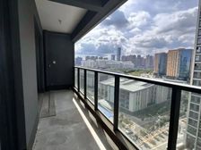 呈贡政务中心对面,云大旁,97平3室房东急售,随时看房!