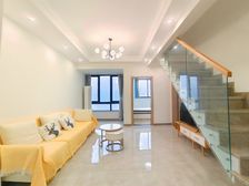 业主急售(近15号线)精装三房 双卫 家具家电齐全 拧包