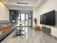 必看好房 业主刚调价格 总价59颗 精装三房双卫