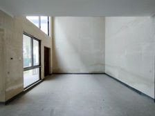 急售 别墅下叠1楼 带大大大前后花园 实地280平