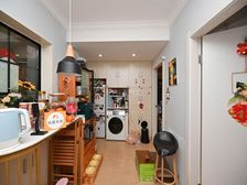 新上2楼,双南精装修,不临街,2号轨交300米,满五年有车位