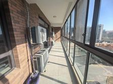 馨苑电梯大平层198平方1梯1户建议改善客户!房东诚心出售