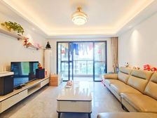 侨信云起 2梯2户四房 全屋定制。全新家私家具。拎包入住。