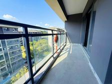 真实 随时来看 送个车位 只卖3天 业主在厕所哭