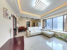 量力健康城 3室1厅 南