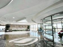 免租期6个月起 大百汇广场 1000平,特价120每平含税。