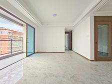 万科清水甲第厚德 洋房3楼,业主 50 。速度抢!!