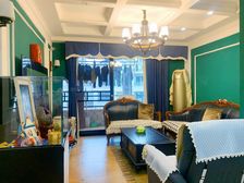 商圈旁精装大三房 带书报 业主急卖价格可大刀 拎包入住配套好