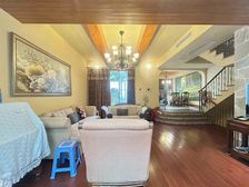 价50个 前后花园 豪华装修 少有联排 业主换独栋