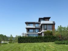 懋源团购6个点 南向豪华装修 5室2厅4卫 255.87平