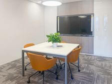 雷格斯聚光中心 精装4人间 水电网物业一价全包 品牌家具