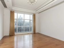 新上南排无遮挡 誉天下别墅 5室2厅4卫 带车库 随时看房