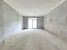 必看!中南路港137平80万毛坯大三房 即装