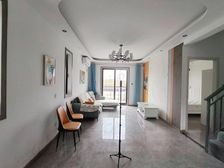 16号线旁,万科小区,上叠122.43平,送大阁楼,满五税低