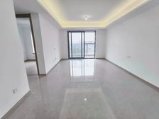 新上来电再去26 带花园 105板块两港快线500