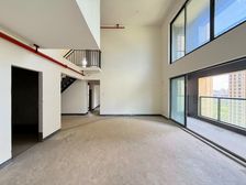 中央公园头排丶三面采光跃层大平层丶全套房设计丶背壹歪薯宝