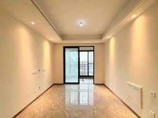 次新小区 人车分流 南北通 精装 定金可交房 中心位置价可议