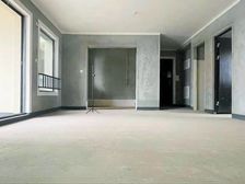 次新小区,业主非常的安心卖,这个价格可以大刀砍