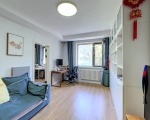 公主坟·翠微路16号院·4室·1厅