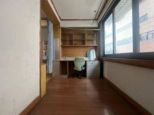 渝中上清寺互助里 东南向两居室 单价仅10194元