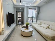 茄子溪 精装可拎包入住 交通便利 中间好楼层 南北通透