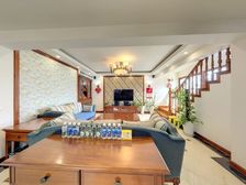 使用面积超大!适合家庭居住!小高层复式!带大露台!带产权车位