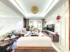 电梯豪装复试 地铁口 中心位置 随时可看 带产权车位