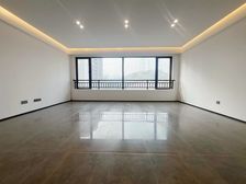 两江新区 龙湖江山颂 精装三房双卫 门口轻轨 小高层