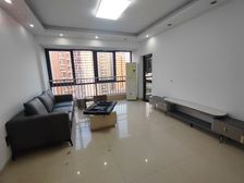 南城车站南向三居 满五简装顶层住宅