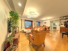 丝庐花语 3室2厅 142.02平