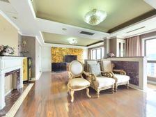 虹桥河滨花园 5室3厅 278.02平