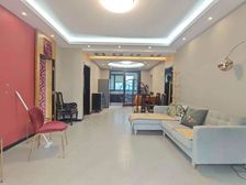 322其实金谊业主挺急的!实用两百带露台!电梯!南北通透