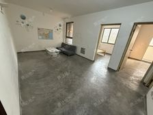 790路公交总站,近恒越广场,近模范、打一,总价低,有钥匙