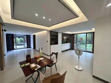 金地博登湖(二期)大7居婚房装修朝向采光好电梯房