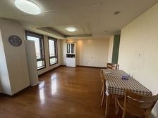 浦东三林高青路万科新里程 南向两室一厅 满五简装顶楼住宅