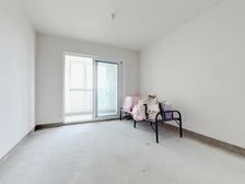 新上毛坯清水房从未入住 业主急售 看房有钥匙 随时看房