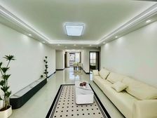 三新总部大两房 景观楼层临河位置 送产权车位 可拎包入住