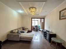 渝中上清寺南北通透两居 单价仅4529元/平