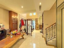 康桥地铁口 高品质挑高客厅带电梯联排别墅 超值性价比