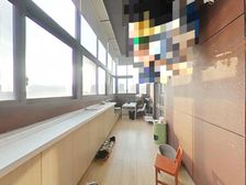 四房两厅两卫 挑空大客厅,中央空调地暖