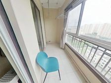 笋盘诚售!南临河!一梯一户!看房有钥匙!近汇金路站!