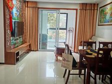 绿地小 公社 上叠别墅 精装可拎包入住 房龄新