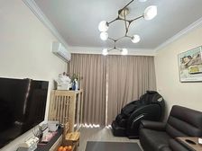 一层的空间不够使用,再给你来个宽敞的阁楼居住,吸睛了