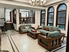 娜欧佳苑联排别墅 边套 精装修 送车位 价格可以谈