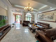 娜欧佳苑联排别墅 精装修 急售 价格可谈