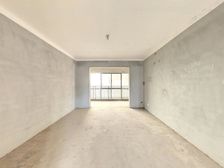 神农城旁亿都漫城毛坯大四房,诚心出售