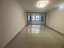 奉德苑 三房两厅两卫 精装修 中间好楼层